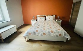 Appartement Cosy Au Centre De Beauraing