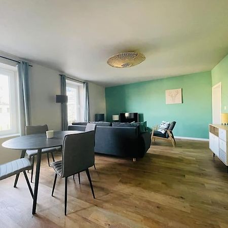 Appartement Cosy Au Centre De Beauraing Buitenkant foto
